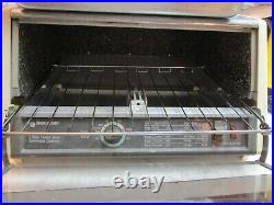 Black Decker 6-Slice Convection Toaster Oven T670-TYPE 1 Continuous Cleaning