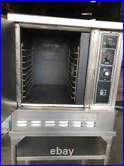 Blodgett DFG-50 Single Deck Commercial Natural Gas Convection Oven 115VAC H3A