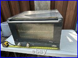 Cadco OV-023 LISA Medium-Duty 1/2 Size Electric Manual Count Convection Oven