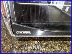 DELONGHI AS1870B Convection Toaster Oven with Broiler Counter Top Super Clean